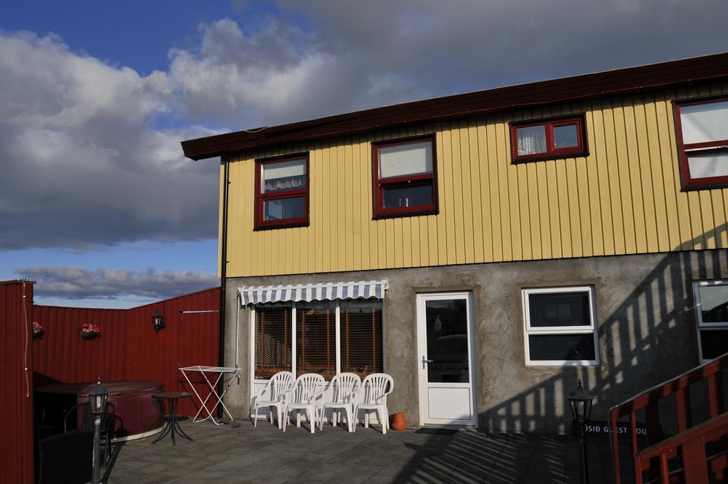 Husid Guesthouse Reykholt  Dış mekan fotoğraf