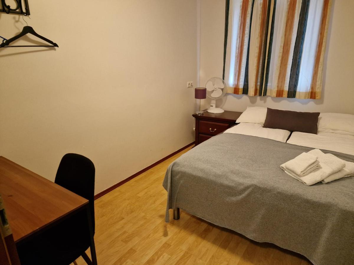 Husid Guesthouse Reykholt  Dış mekan fotoğraf